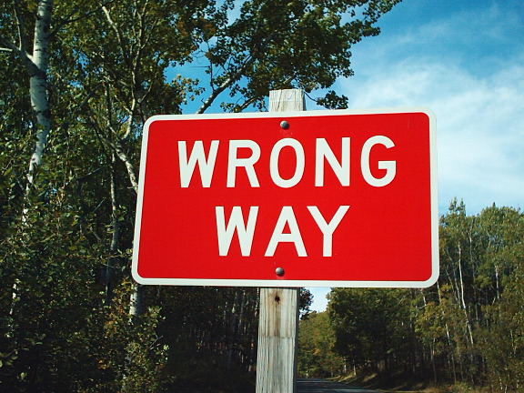 WrongWaySign.jpg