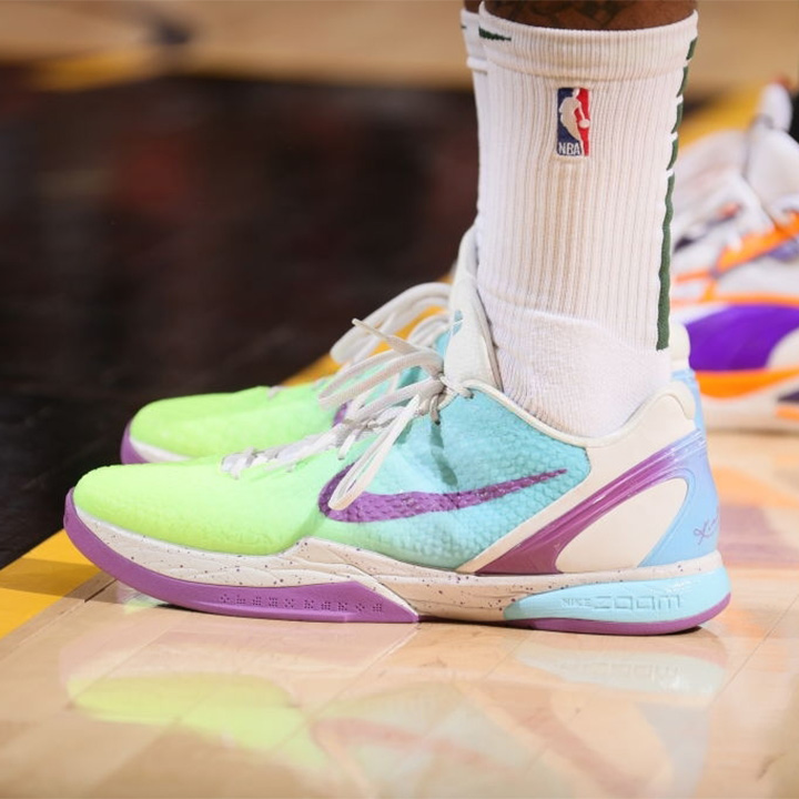 PJ-Tucker-Nike-Zoom-Kobe-6-Protro-Hapoel-Holon-02.jpg