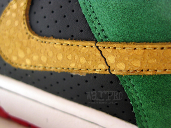 nike-sb-dunk-low-green-black-mustard-2.jpg