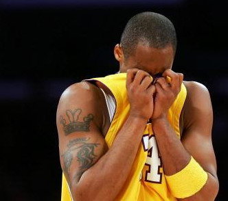 kobe-crying.jpg