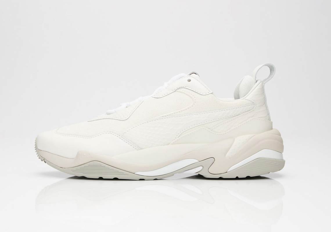 puma-thunder-desert-white-tan-1.jpg