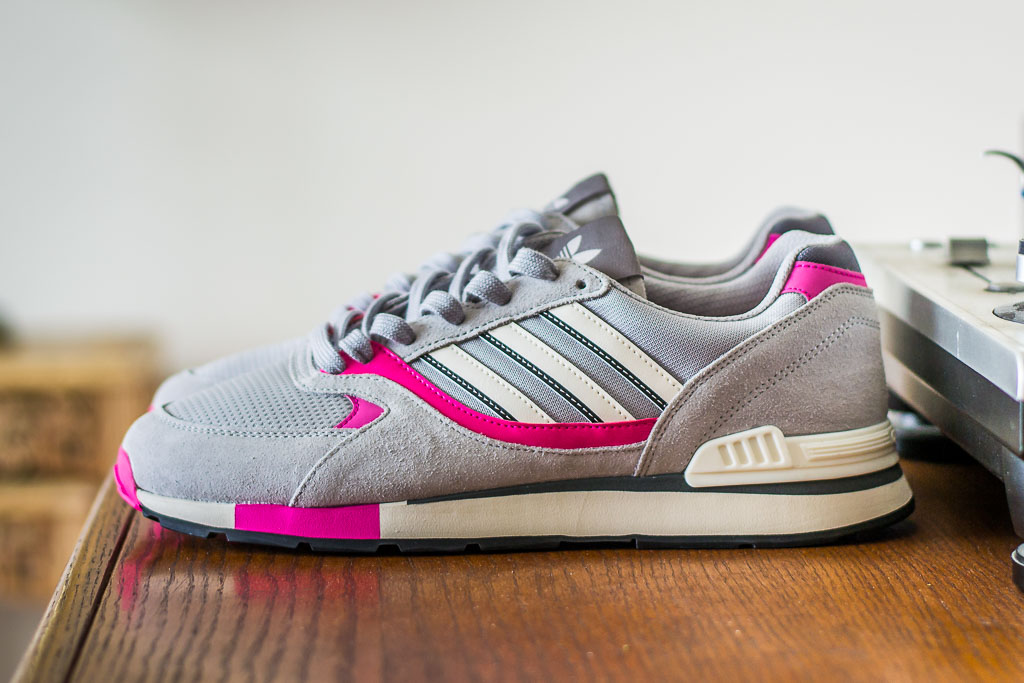 Adidas-Quesence-Grey-Pink-pickup.jpg