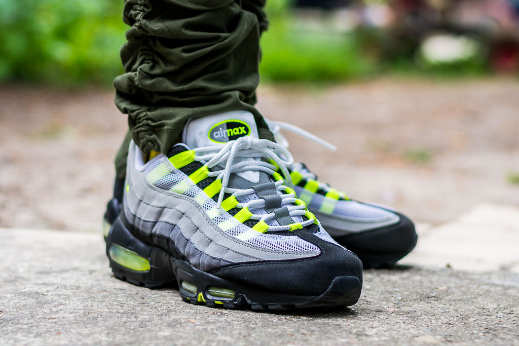 2010-Air-Max-95-Neon-wdywt.jpg