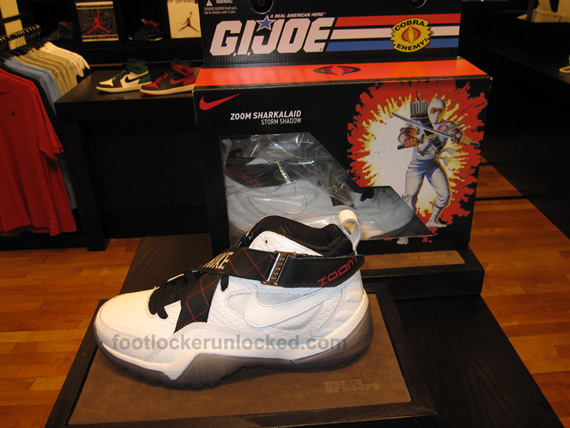 gi-joe-storm-shadow-sharkalaid-1.jpg