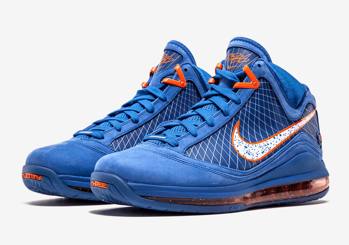 nike-lebron-7-hwc-hardwood-classic-pe-2020.jpg