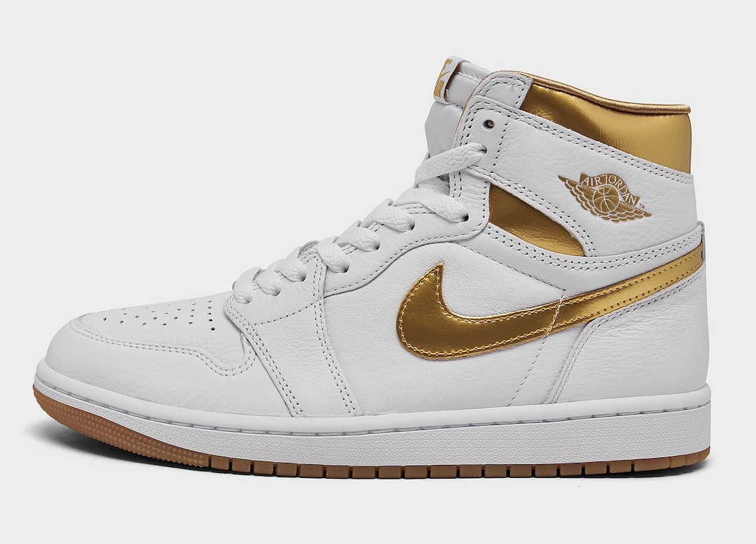 Air-Jordan-1-High-Metallic-Gold-FD2596-107.jpeg