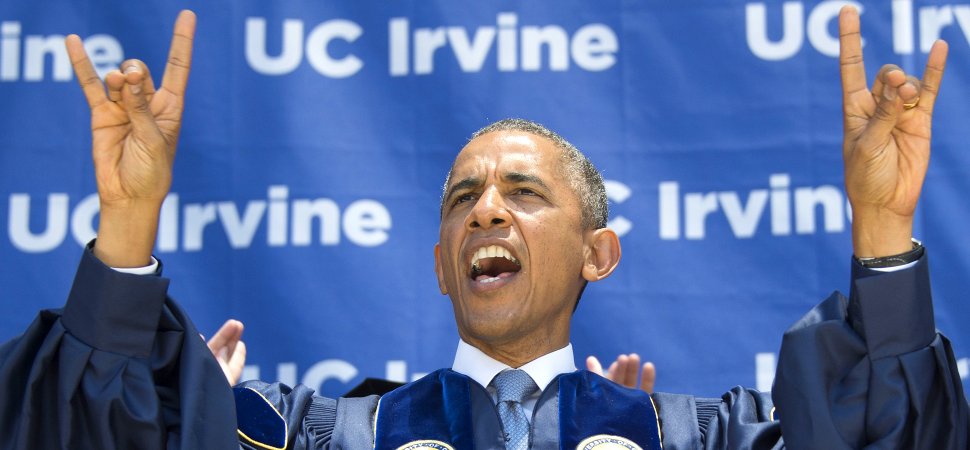 obama-uc-irvine-commencement_37729.jpg