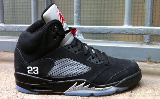 air-jordan-5-black-1.jpg