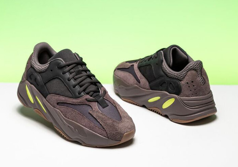 adidas-yeezy-boost-700-mauve-6.jpg