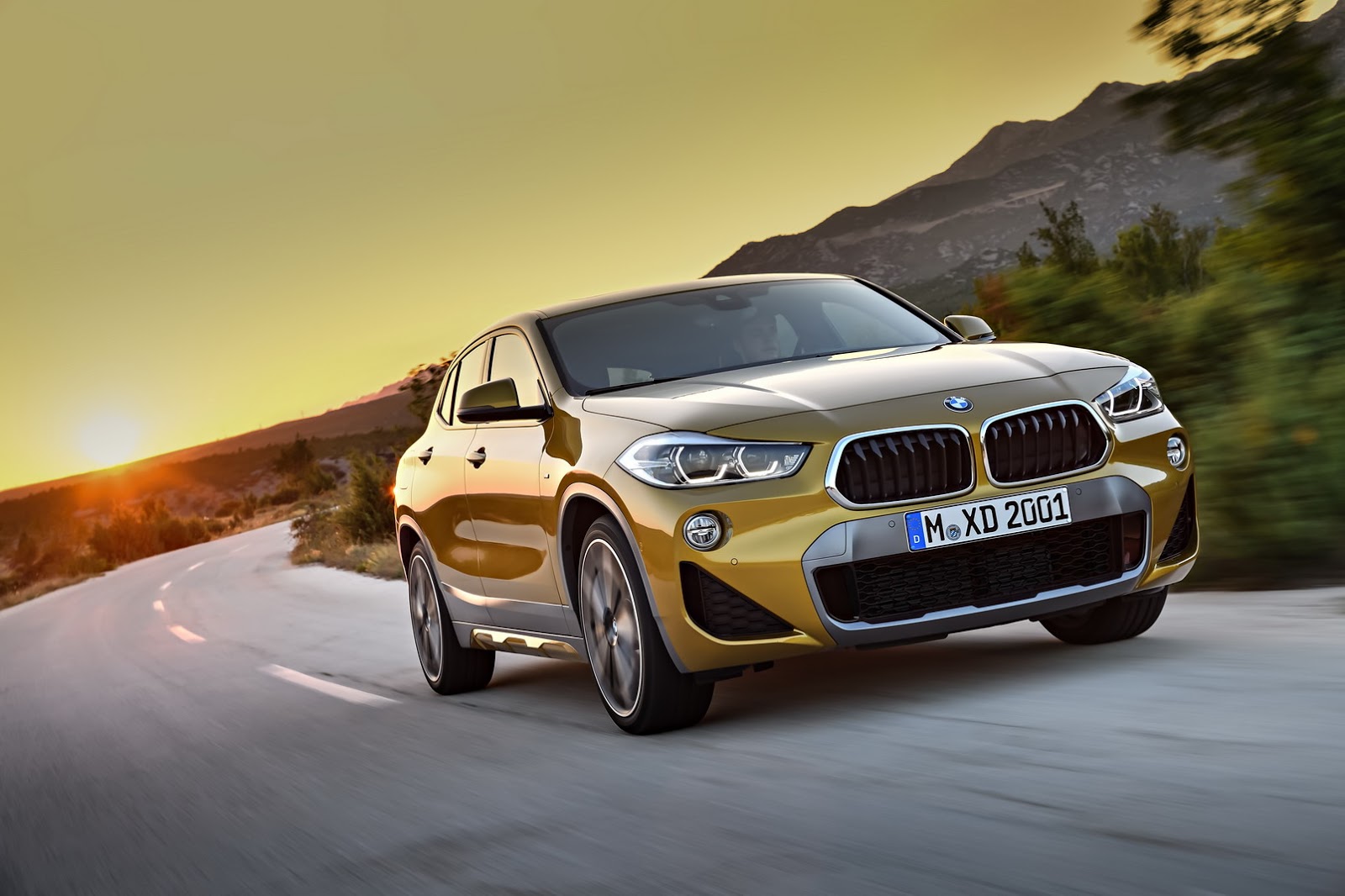 2018-BMW-X2-6.jpg