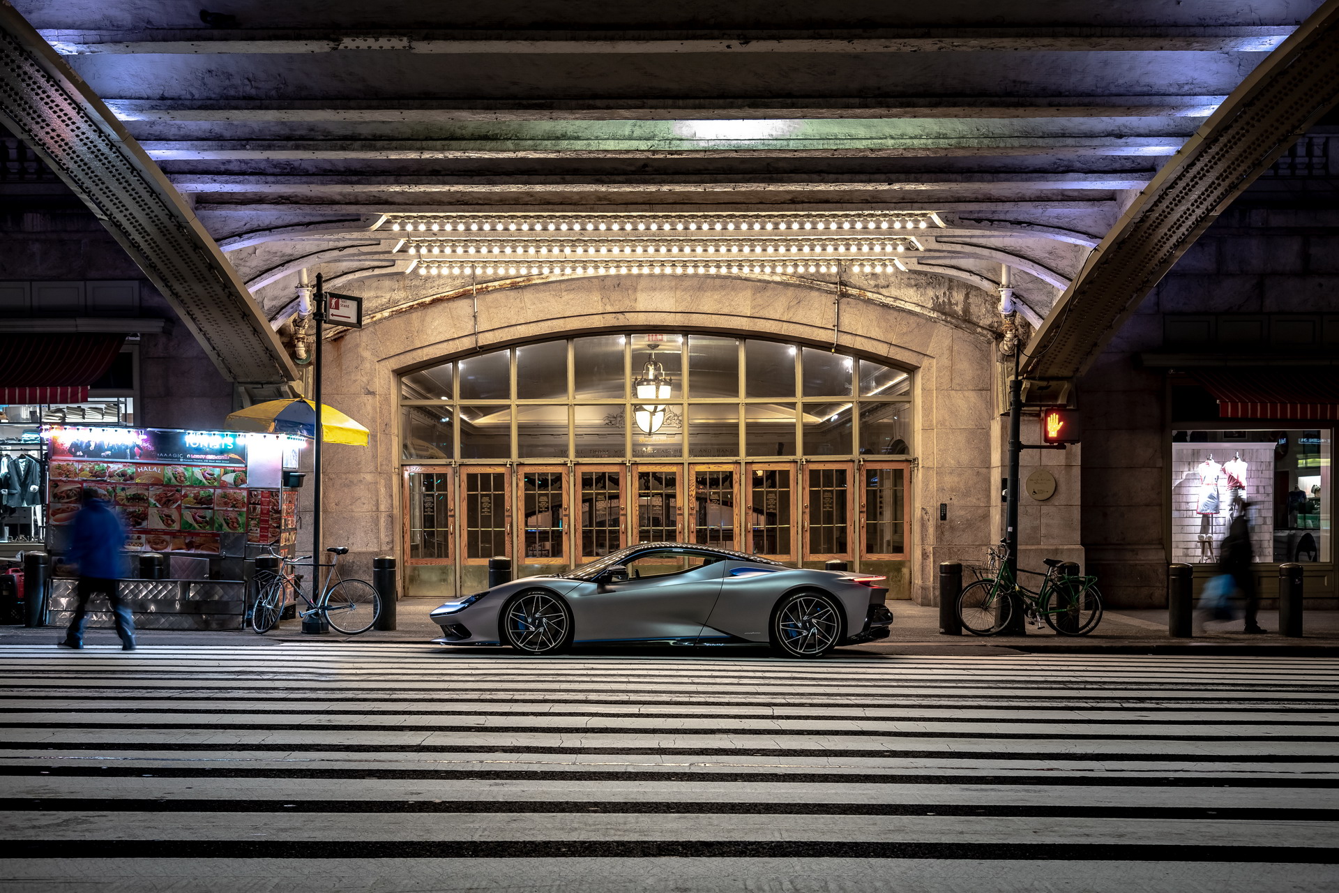 449facc2-pininfarina-battista-nyc-11.jpg