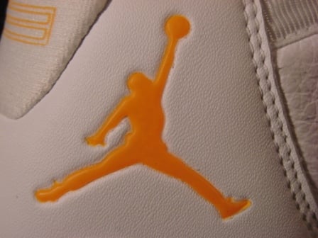 jordan-11-xi-citrus-mid-4.jpg