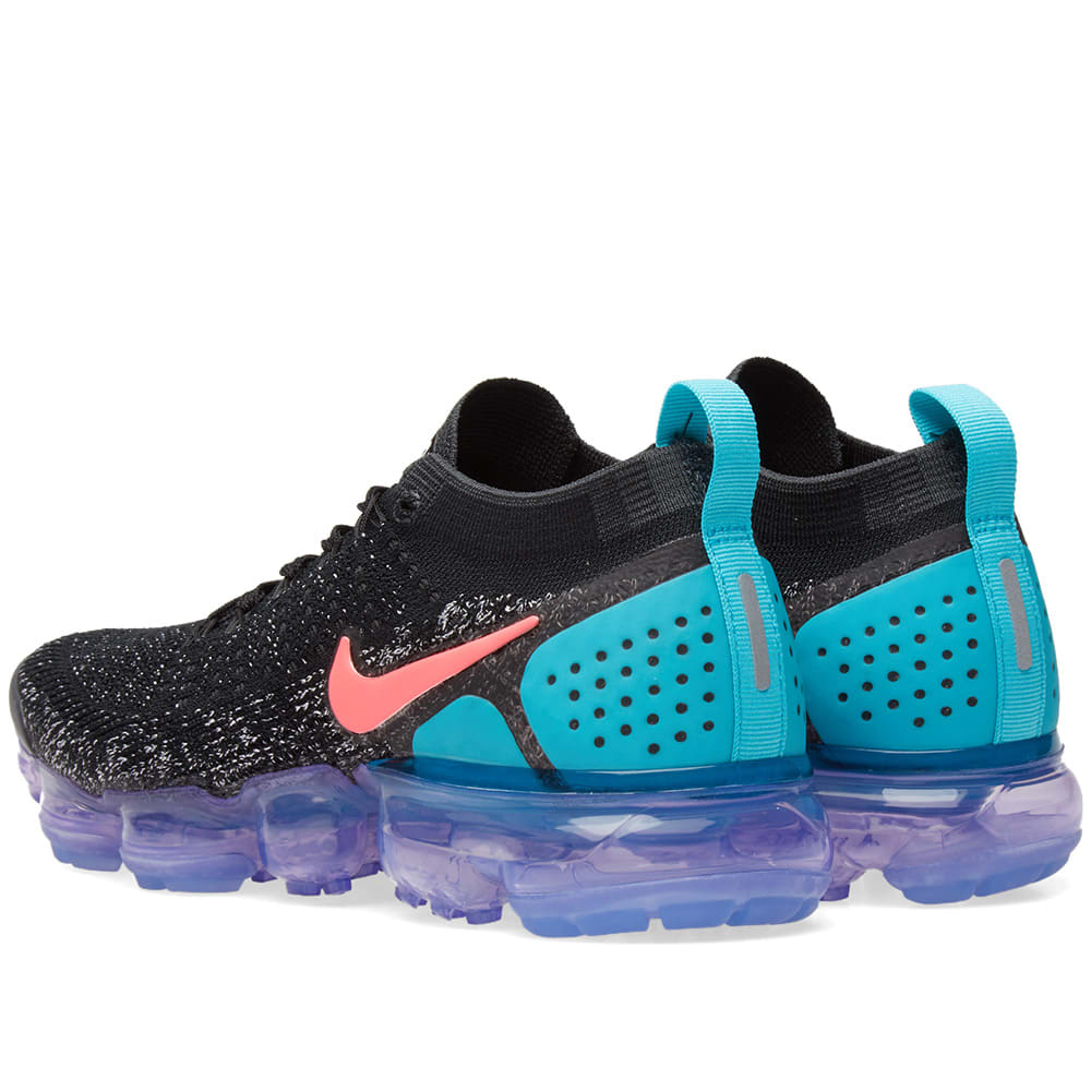 05-03-2018_nike_airvapormaxflyknit2w_blackhotpunch_cactus_942843-003_mo_2.jpg