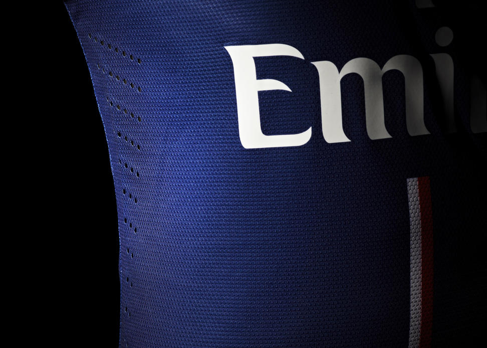 NIKE_PSGJersey_Detail03_RP_detail.jpg