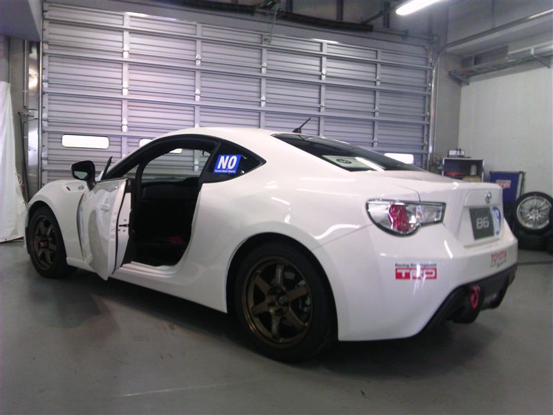 Toyota86_021.jpg