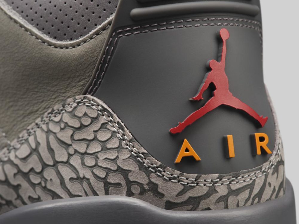 air-jordan-3-retro-cool-grey-CT8532-012