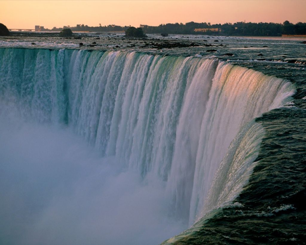 Niagara%2BWaterfall.jpg