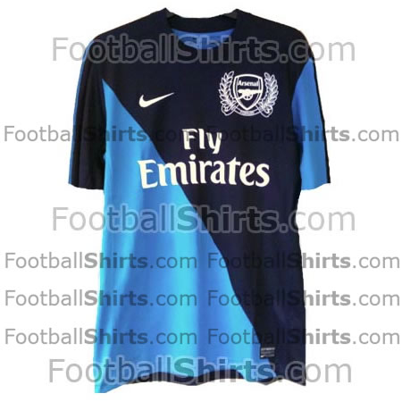 arsenalawaykit.jpg