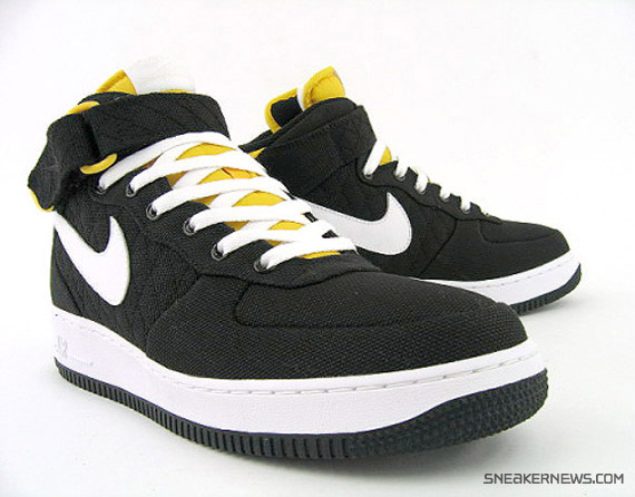 af1_mid_blackmaize1.jpg