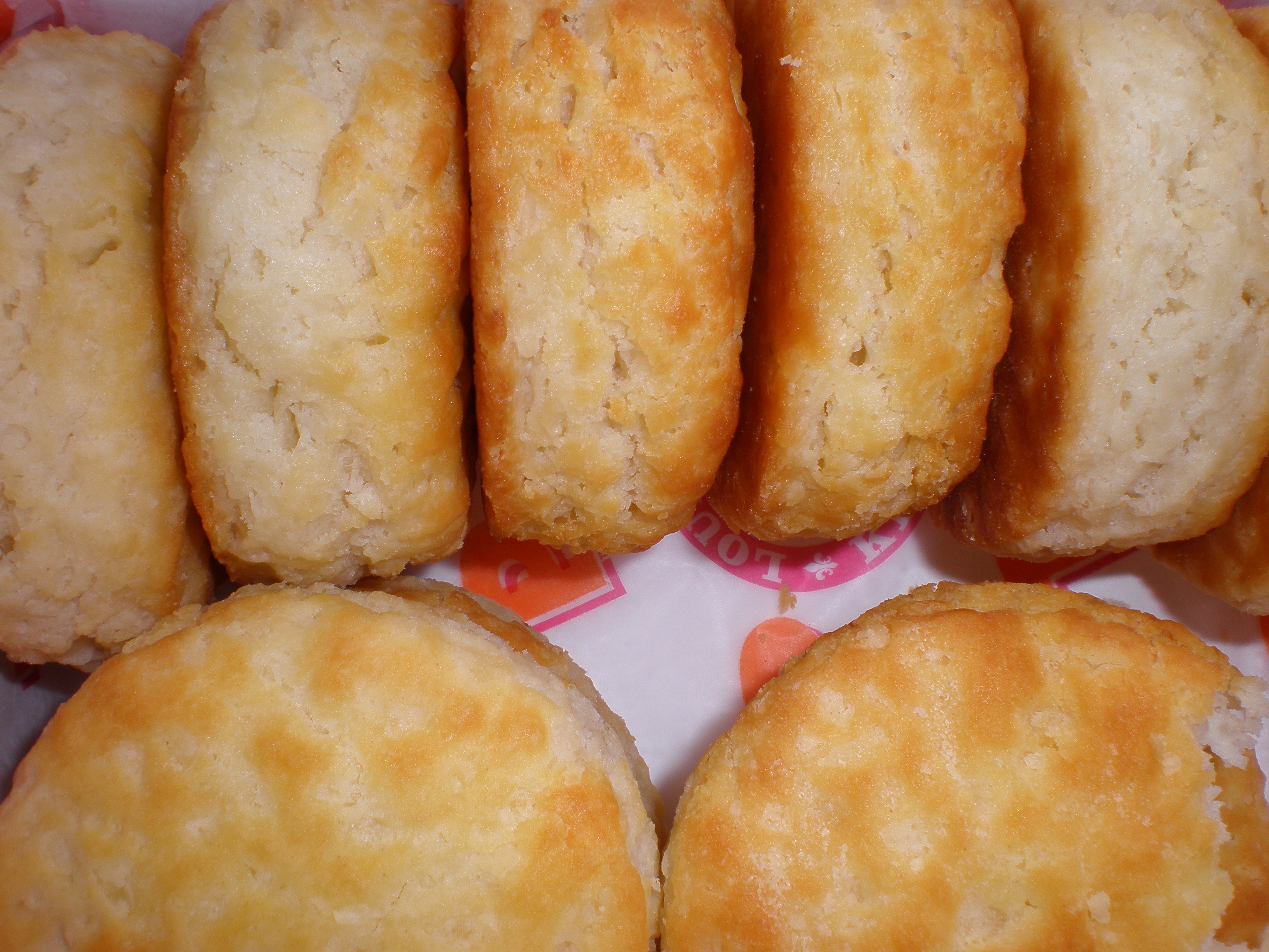 Popeyes_biscuits.JPG