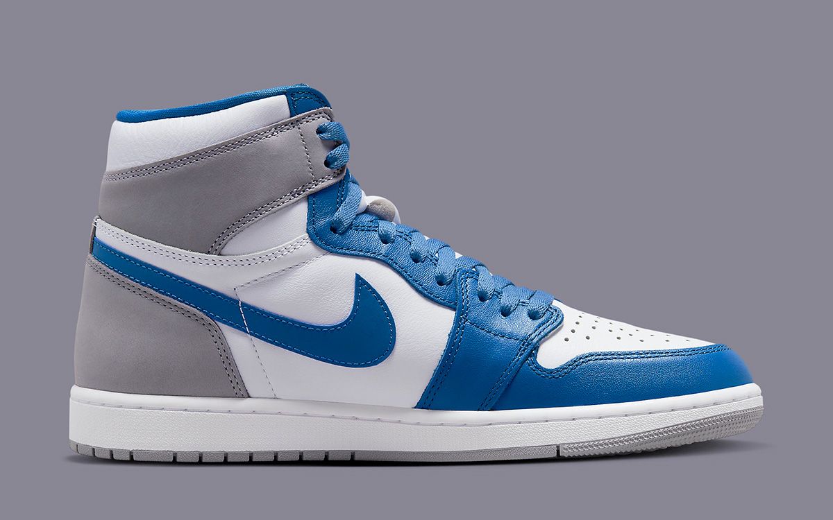 air-jordan-1-high-og-true-blue-dz5485-410-release-date-3.jpg