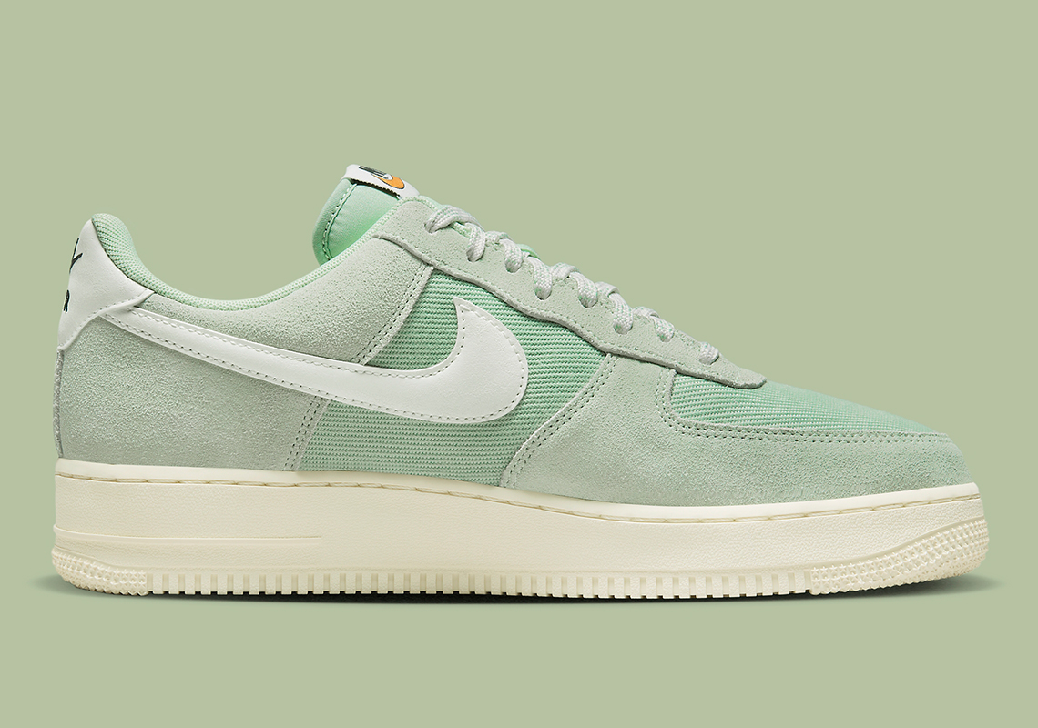 nike-air-force-1-low-certified-fresh-enamel-green-sail-do9801-300-7.jpg