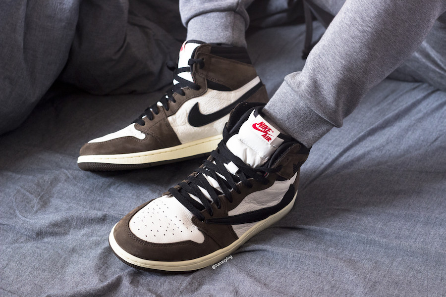 Travis-Scott-Air-Jordan-1-High-OG-On-Feet.jpg