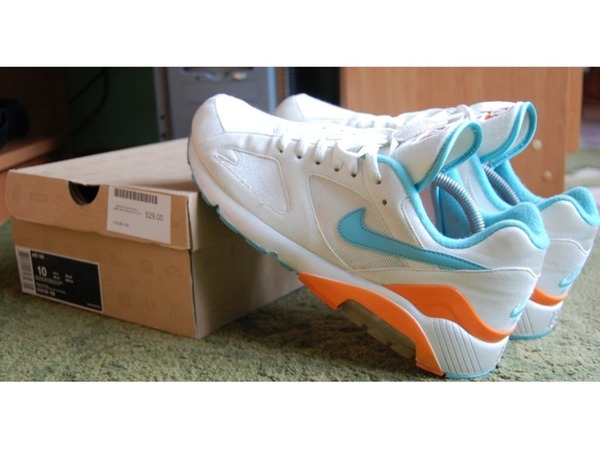 883714-klekt-nike-air-180-miami-dolphins-10-us-very-rare-preview.jpg