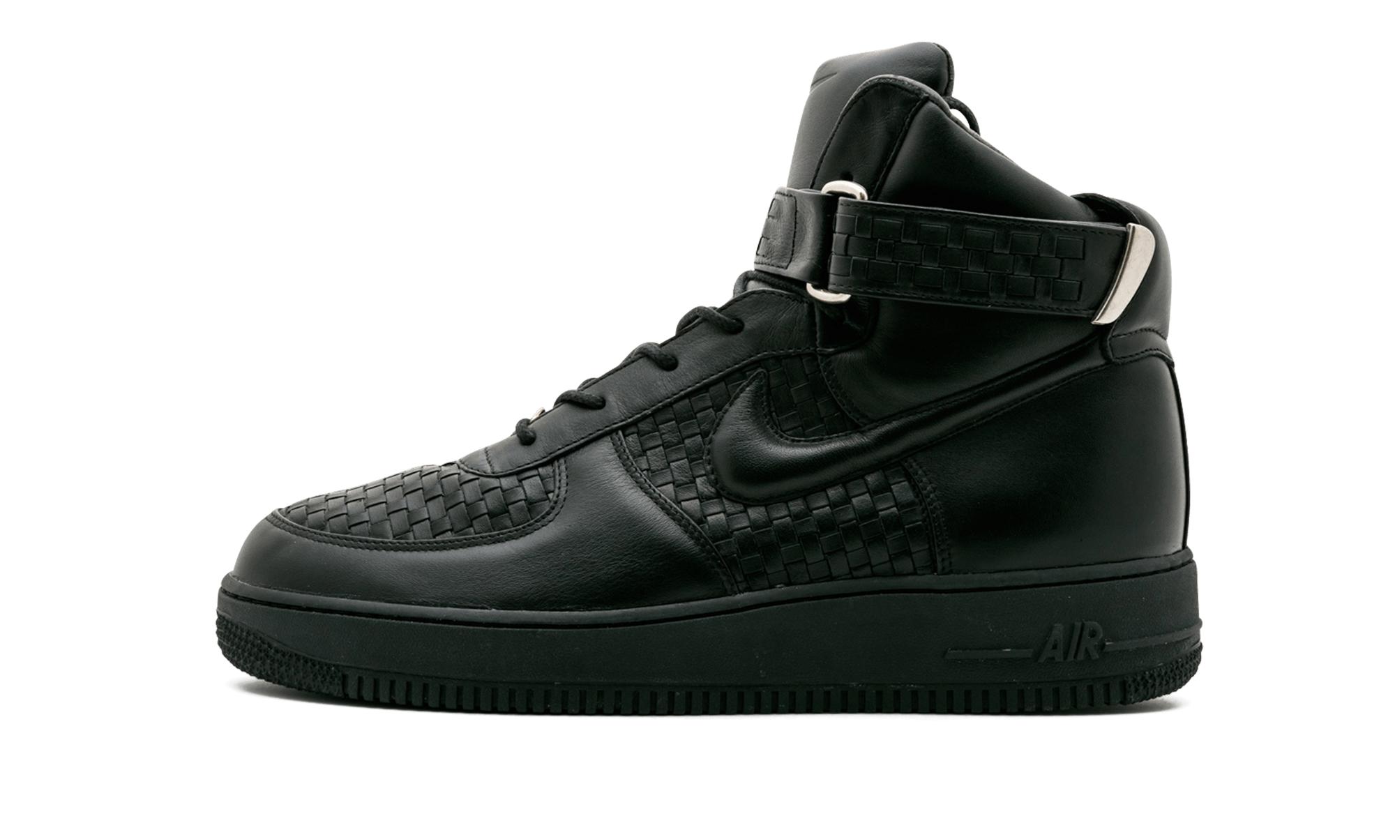 nike-Black-Air-Force-1-High-Lux-04.jpeg