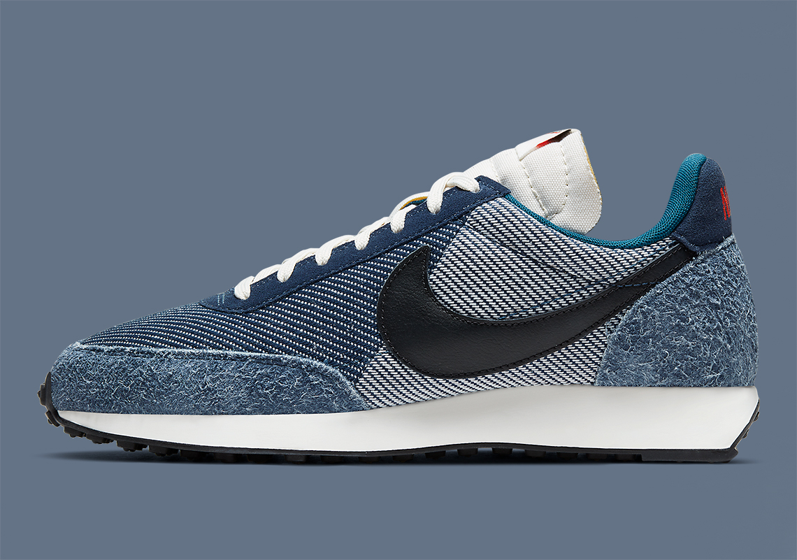 Nike-Tailwind-79-SE-CK4712-400-0.jpg