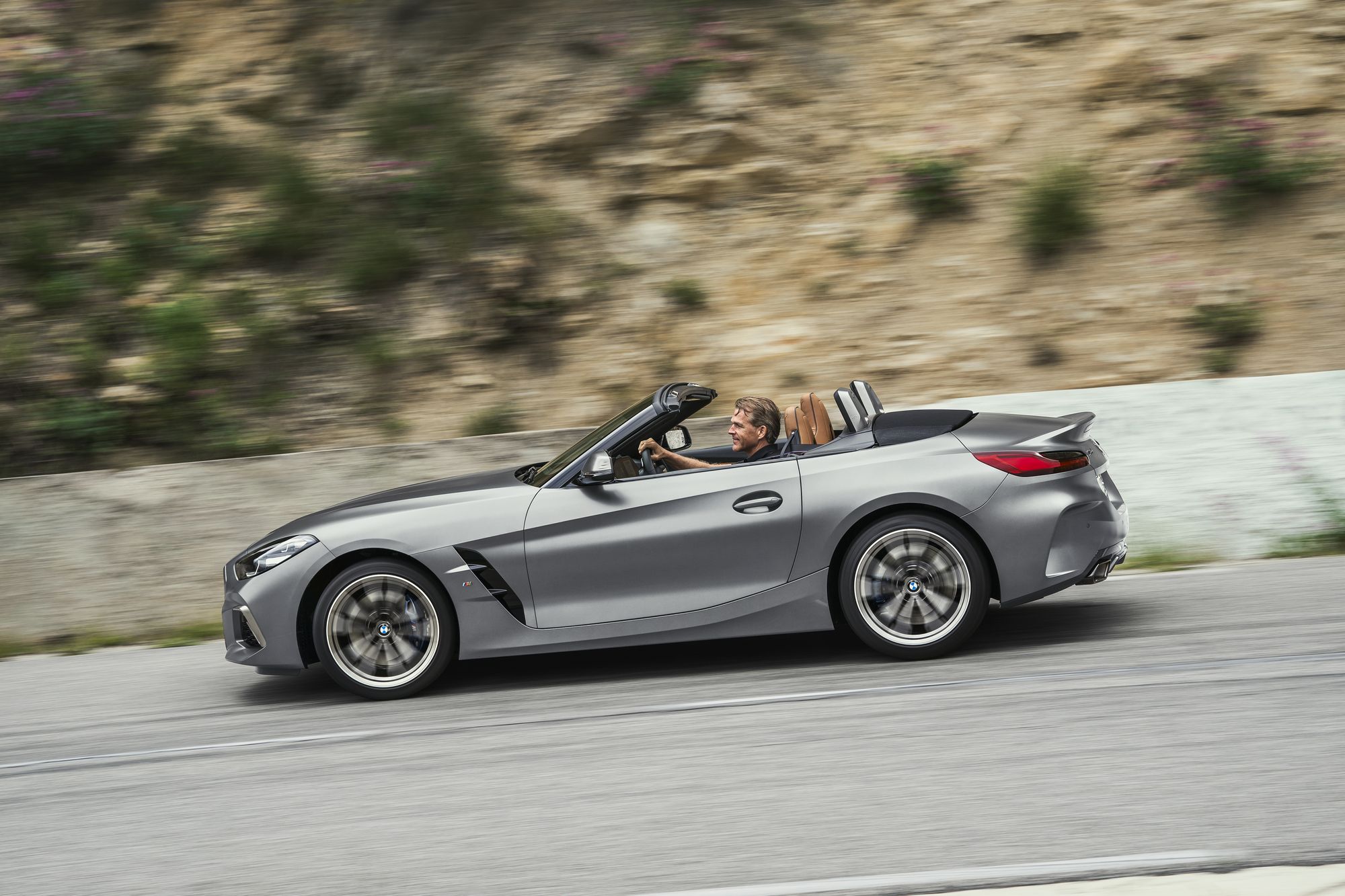 aed23251-bmw-z4-20.jpg