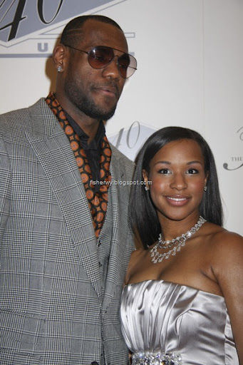 Lebron%2520James%2520and%2520girlfriend%2520Savannah%2520Brinson%2520photo%255B2%255D.jpg