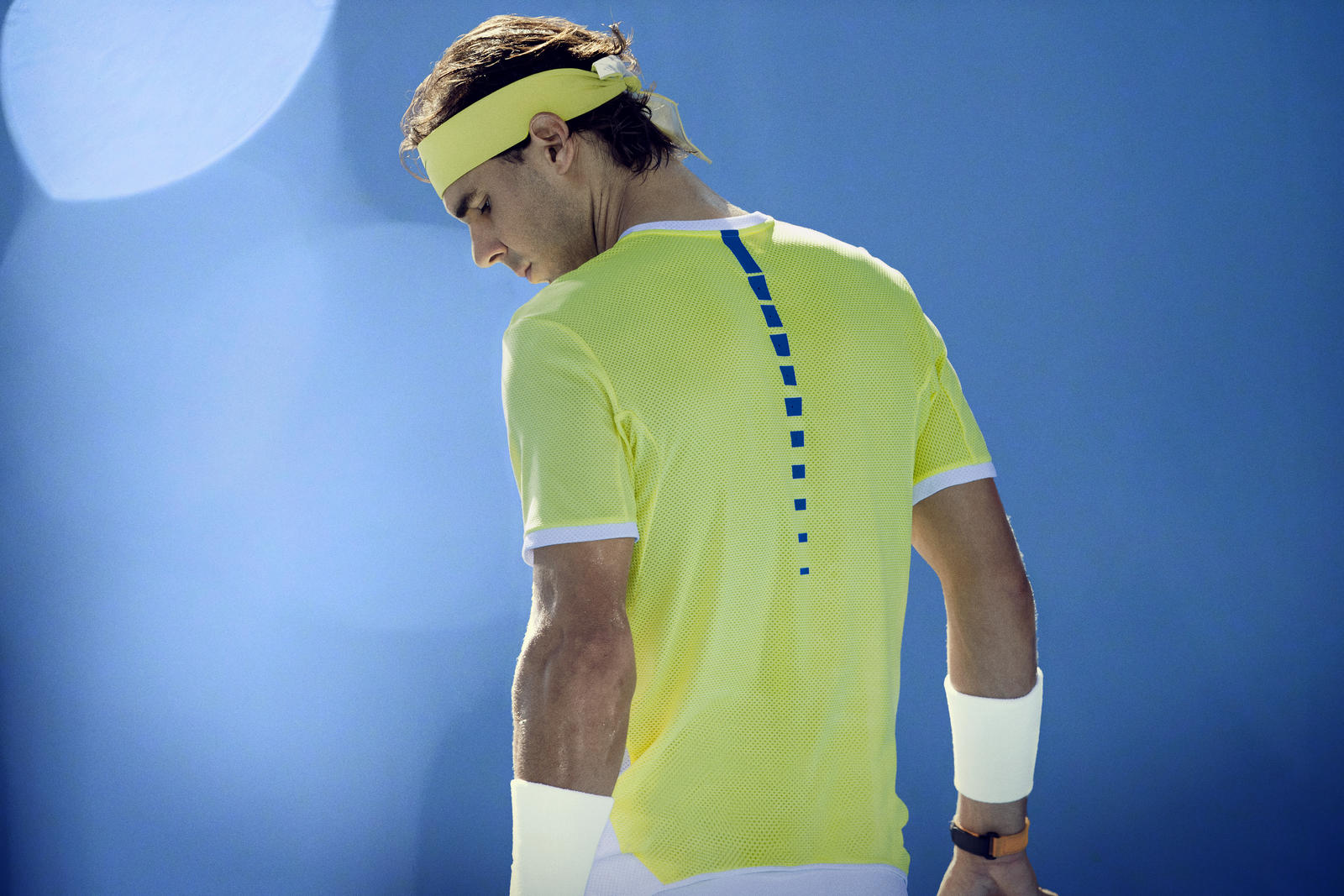 NikeCourt_Rafa_Nadal_3_native_1600.jpg