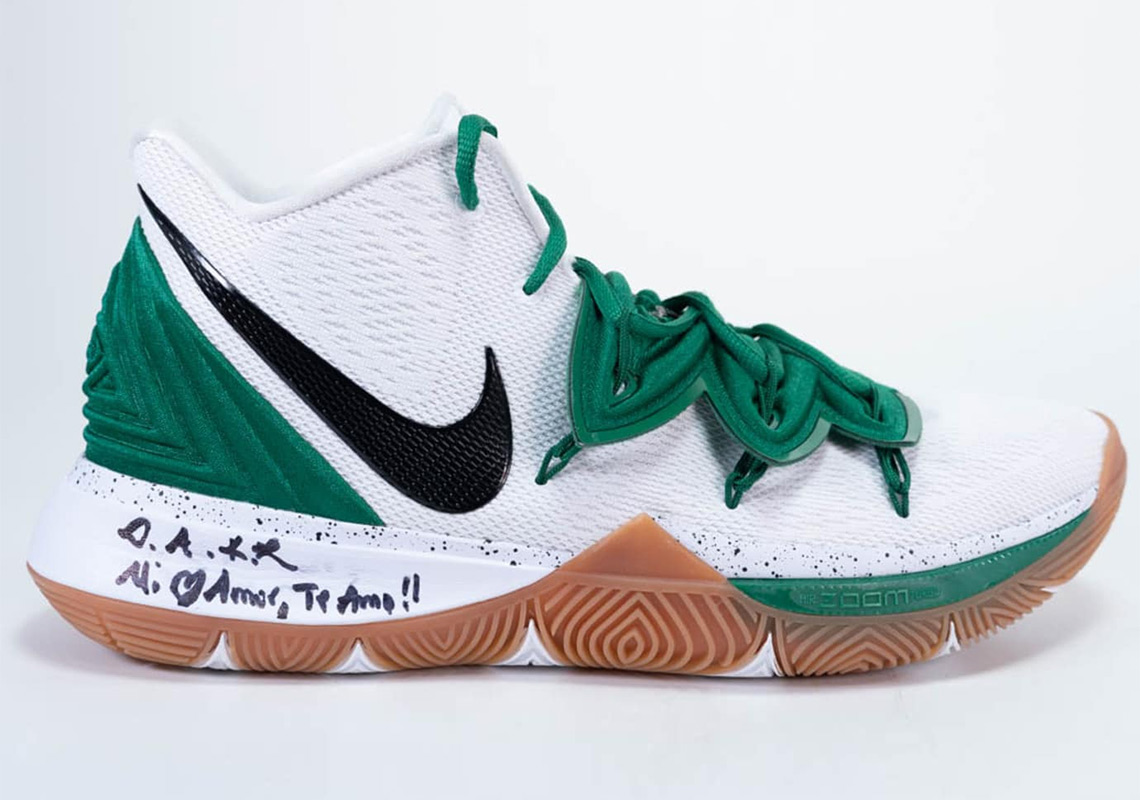 ebay-espn-charity-sneaker-auctions-2018.jpg