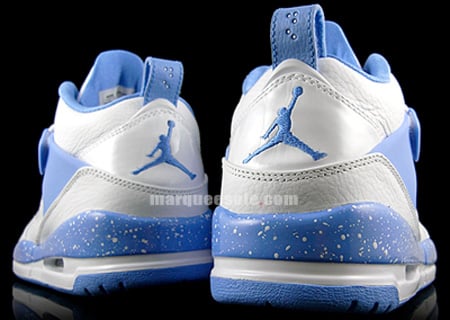 air-jordan-flight-45-white-powder-blue-3.jpg