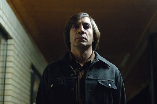 no_country_for_old_men_movie_image_javier_bardem1.jpg