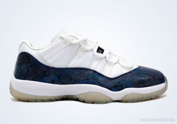 snakeskin-xi-low-2001.jpg