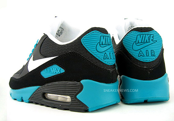 nike-air-max-90-black-emerald-1.jpg