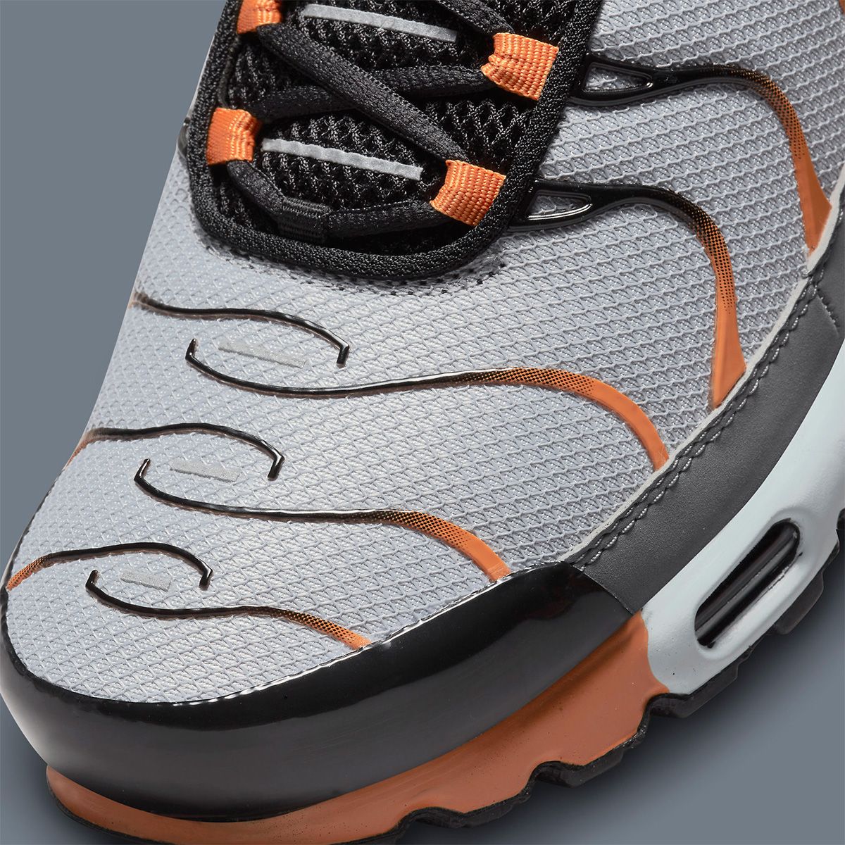 nike-air-max-plus-grey-black-orange-dm0032-001-8.jpg