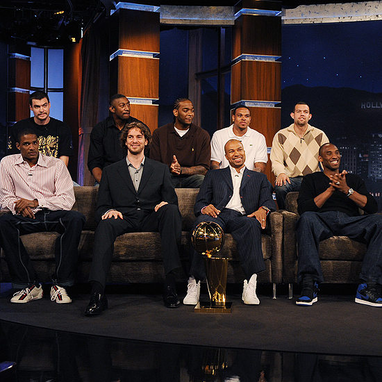 kobe-bryant-wears-air-jordan-1-jimmy-kimmel-live-2.jpg