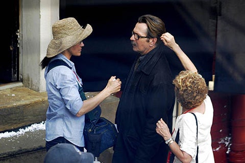 oldman-TDKR-pitts-set1_1312079678.jpg