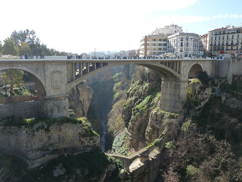 800px-Constantine_bridge.jpg