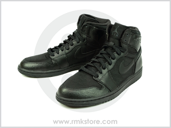 air_jordan_i%281%29_retro_high_ostrich_black_black-2med.jpg