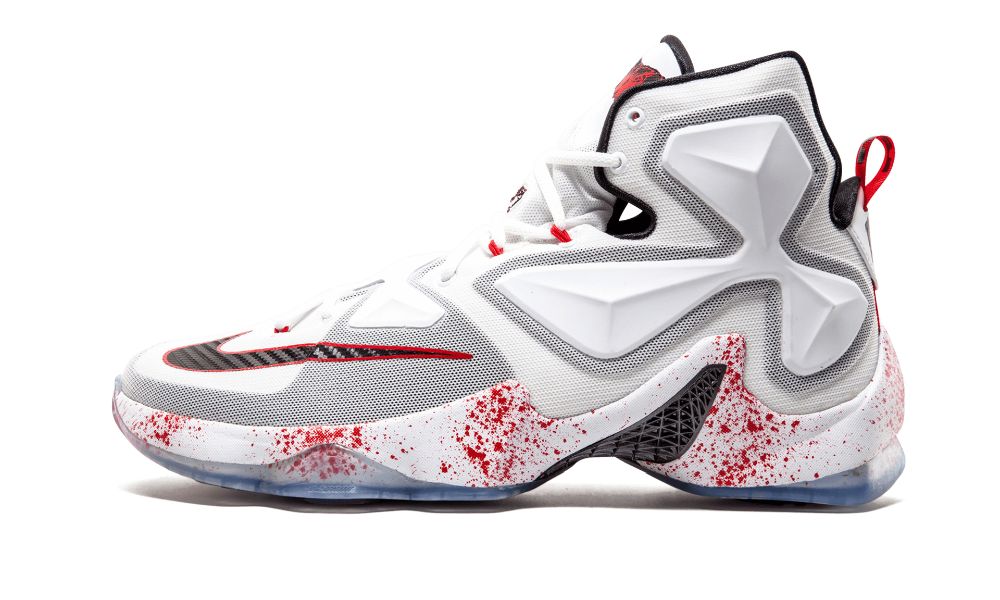 nike-lebron-13-friday-the-13th_16720367_34432105_1000.jpg