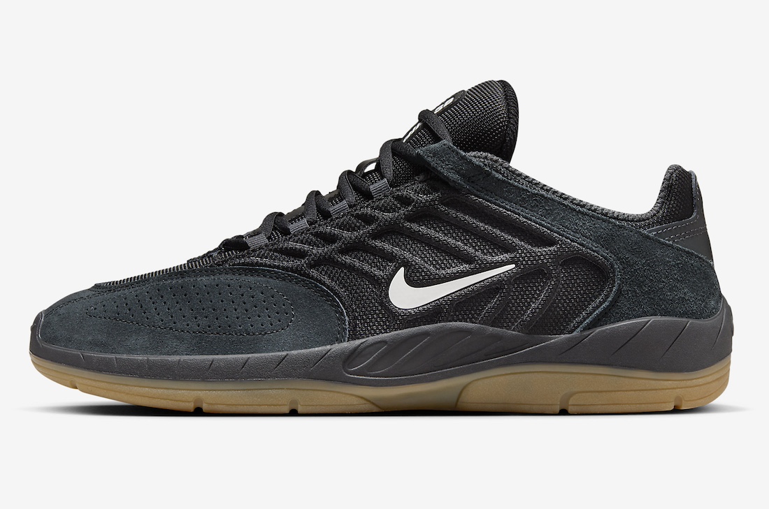 Nike-SB-Vertebrae-Black-Gum.jpeg