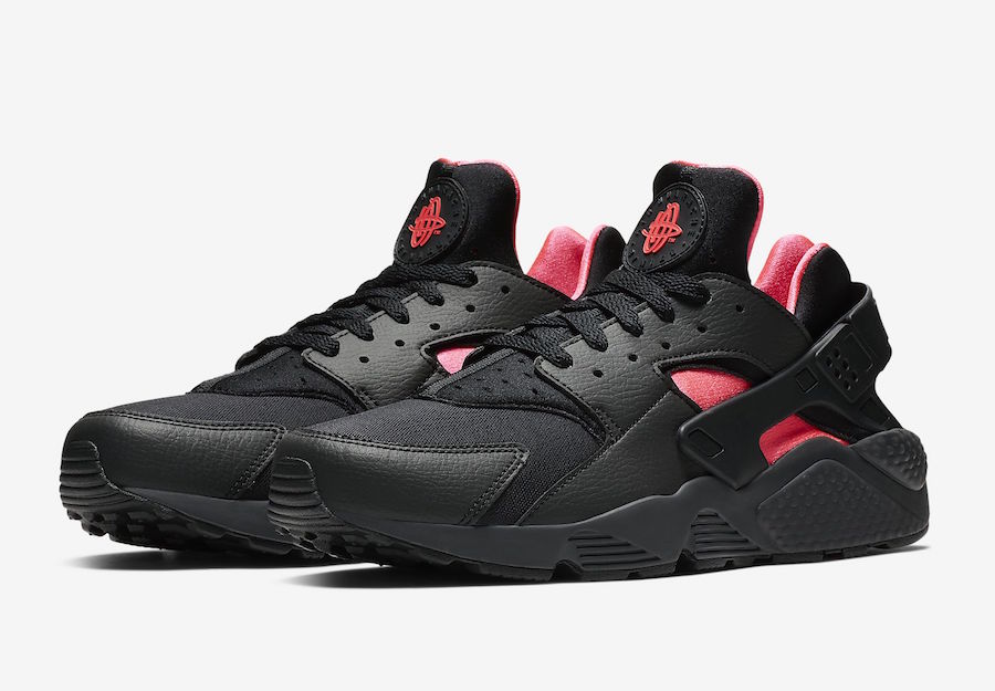 Nike-Air-Huarache-Blink-318429-055-Release-Date.jpg