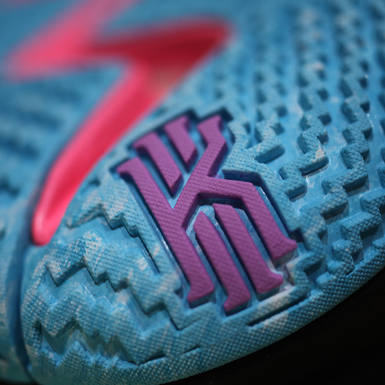 nike-kyrie-4-all-star-tie-dye-7.jpg