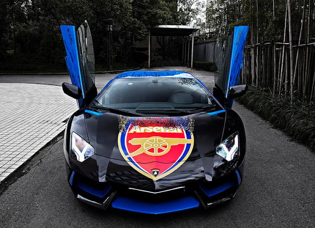 arsenal+aventador+lamborghini.JPG