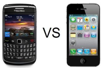 bb9780vs-iphone4.jpg