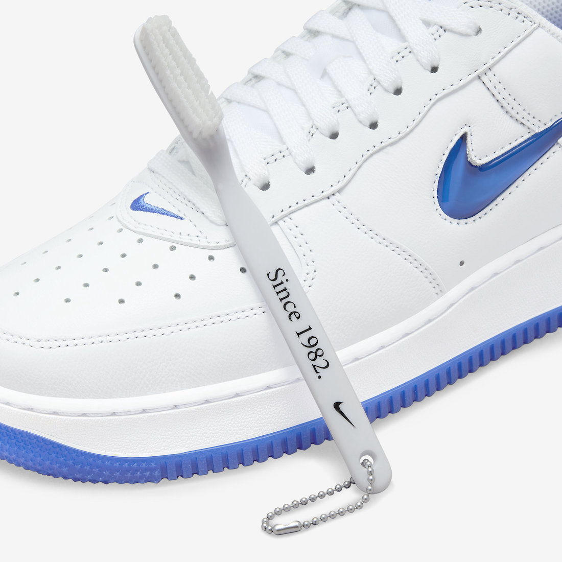 Nike Air Force 1 Low Hyper Royal Jewel FN5924-102